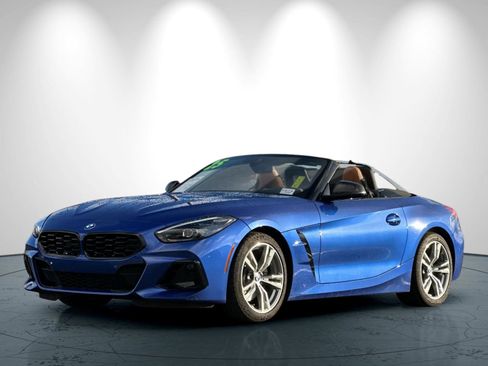 Used 2025 BMW Z4 sDrive30i w/ Premium Package image 8