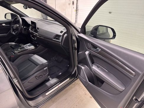 Used 2019 Audi SQ5 Prestige image 40