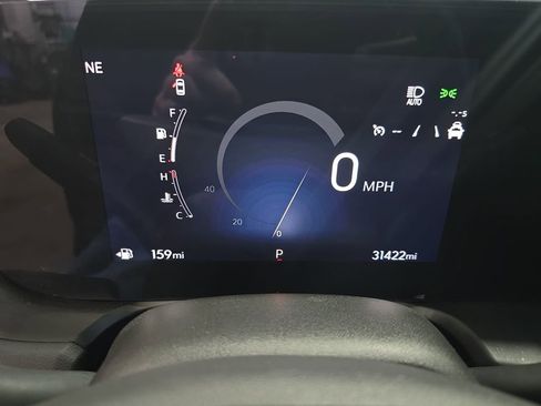 Used 2025 Buick Encore GX Avenir w/ Avenir Convenience Package AWD/4WD image 20