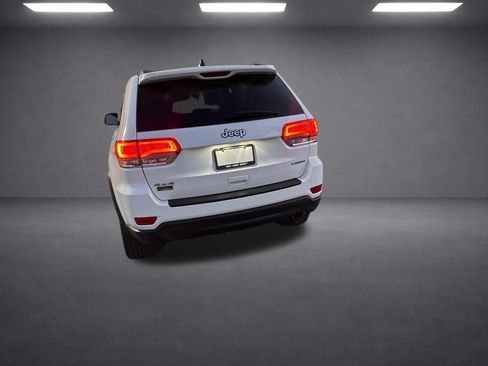 Used 2014 Jeep Grand Cherokee Laredo w/ Security & Convenience Group AWD/4WD image 24