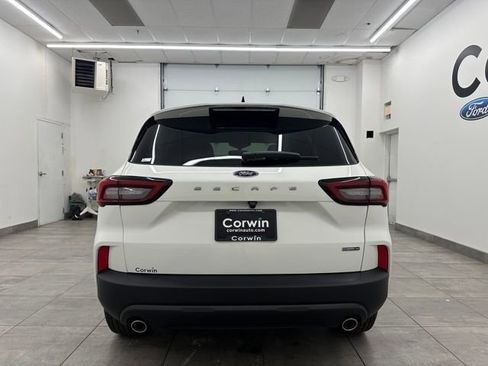 New 2026 Ford Escape ST-Line Select image 4