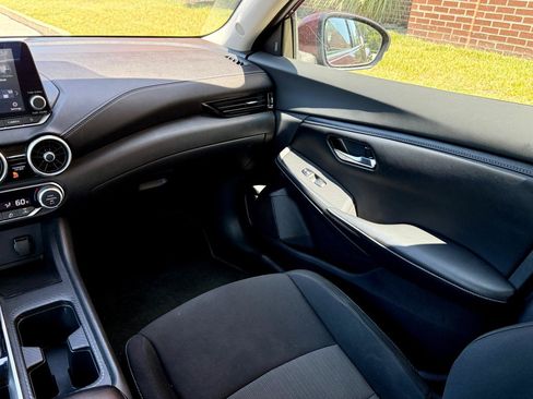 Used 2021 Nissan Sentra SV FWD image 28