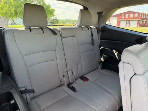 Used 2019 Honda Pilot EX-L image 25