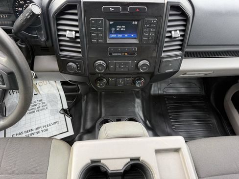 Used 2016 Ford F150 XL w/ Equipment Group 101A Mid AWD/4WD image 27