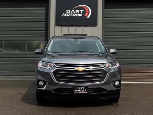 Used 2019 Chevrolet Traverse LT w/ LPO, Floor Liner Package AWD/4WD image 2