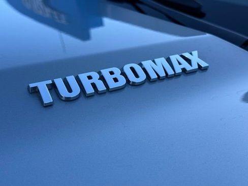 Used 2025 Chevrolet Silverado 1500 LT image 6