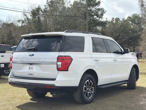 Certified 2022 Ford Expedition XLT image 26