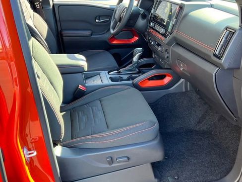 New 2025 Nissan Frontier PRO-4X w/ Pro Convenience Package image 24