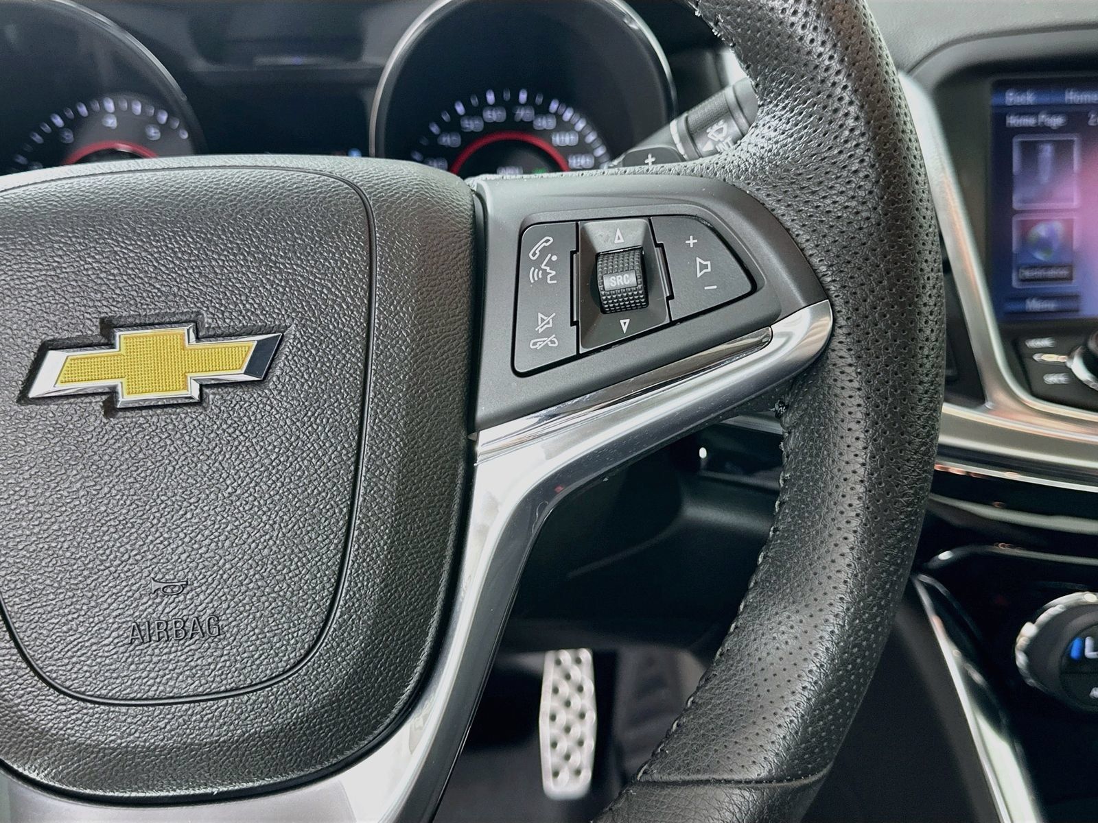Used 2017 Chevrolet SS RWD image 19