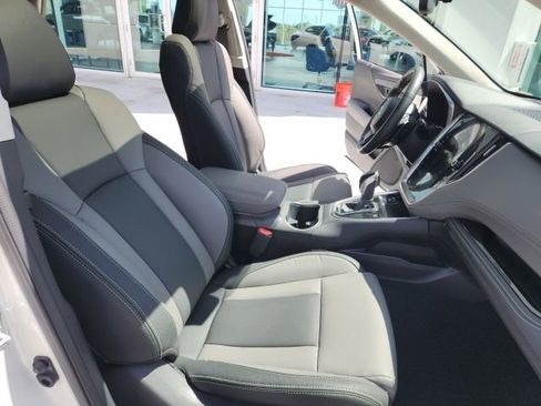 Used 2025 Subaru Outback Onyx Edition XT image 25