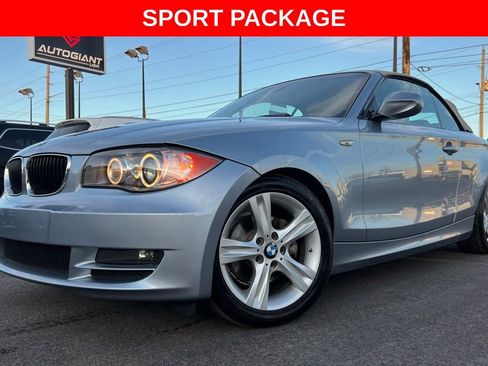 Used 2010 BMW 128i Convertible image 12