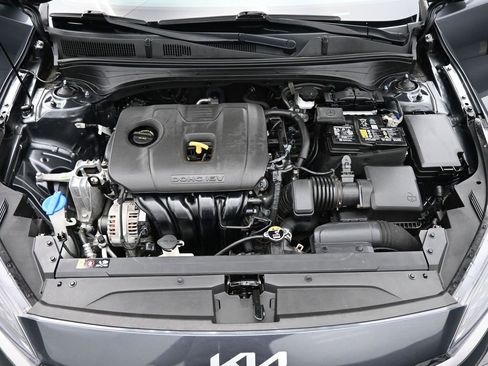 Used 2022 Kia Forte LXS image 15