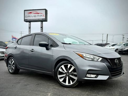 Used 2020 Nissan Versa SR FWD image 2