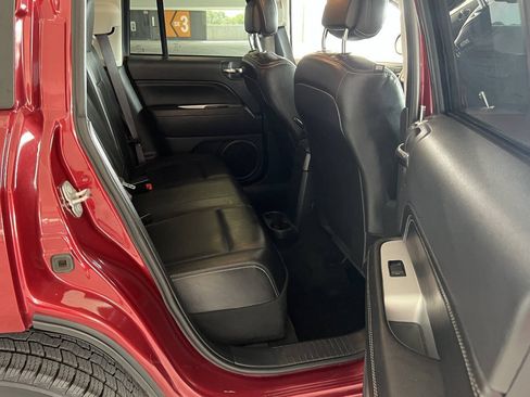 Used 2016 Jeep Compass High Altitude AWD/4WD image 19