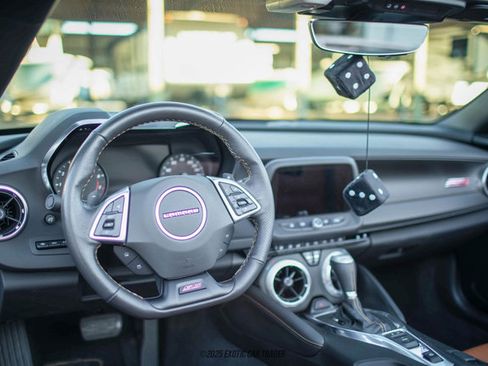 Used 2021 Chevrolet Camaro SS image 33