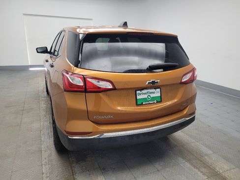 Used 2018 Chevrolet Equinox LT AWD/4WD image 6