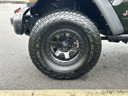 Used 2022 Jeep Wrangler Unlimited Rubicon w/ Steel Bumper Group AWD/4WD image 10