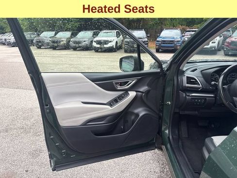 Certified 2023 Subaru Forester Premium AWD/4WD image 9