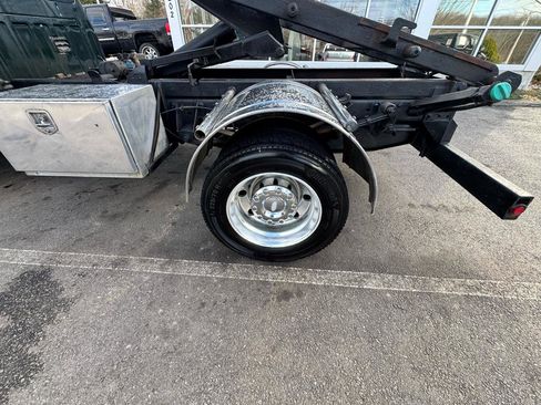 Used 2013 Ford F550 4WD XLT POWERSTROKE DIESEL SWI w/ Snow Plow Prep Pkg image 16