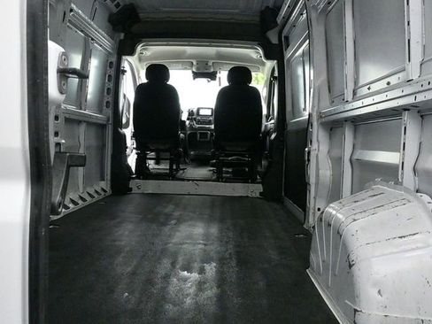 Used 2023 RAM ProMaster 2500 image 12
