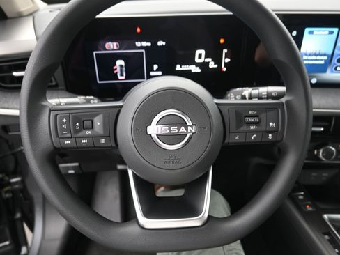 New 2026 Nissan Kicks S image 14