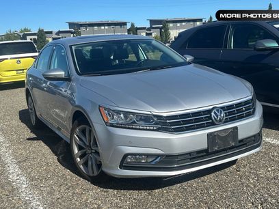 Used 2017 Volkswagen Passat 1.8T SE
