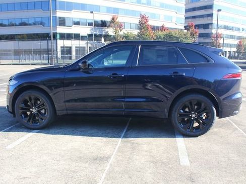 New 2026 Jaguar F-PACE R-Dynamic S image 6