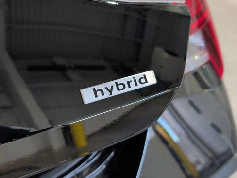 New 2026 Hyundai Elantra Sport FWD image 31