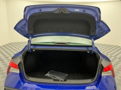 Used 2024 Hyundai Elantra SEL image 36