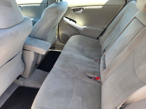 Used 2010 Toyota Prius Two FWD image 21