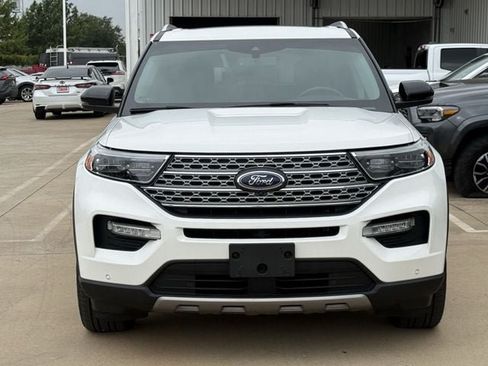 Used 2021 Ford Explorer Limited w/ Hybrid Equipment Group 310A AWD/4WD image 8