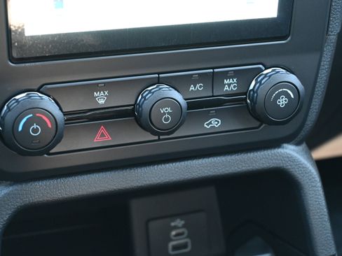 New 2025 Ford Ranger XL image 76