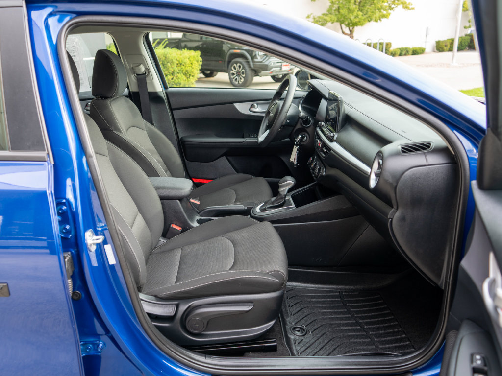 Certified 2024 Kia Forte LXS FWD image 10