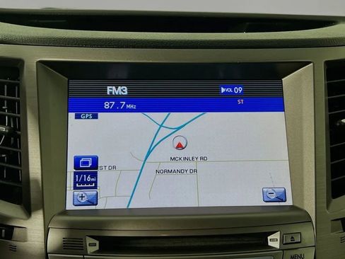 Used 2012 Subaru Outback 3.6R Limited image 16