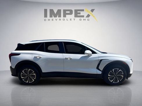 Used 2024 Chevrolet Blazer EV LT AWD/4WD image 6