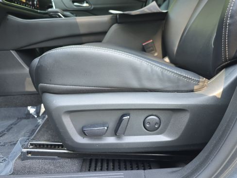 Used 2023 Nissan Rogue SL w/ SL Premium Package FWD image 28