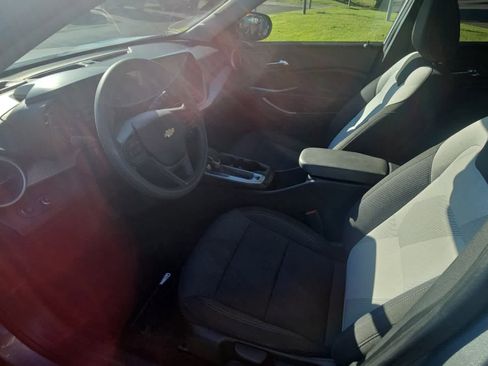 Used 2025 Chevrolet Trax LS FWD image 14