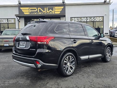 Used 2018 Mitsubishi Outlander ES FWD image 7