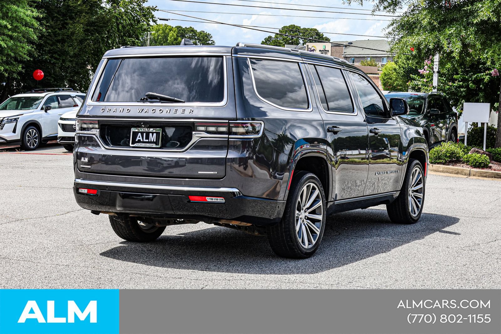 Used 2022 Jeep Grand Wagoneer Series II w/ Convenience Group III AWD/4WD image 6