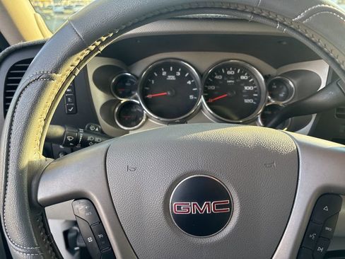 Used 2008 GMC Sierra 2500 SLE w/ SLE2 Preferred Package image 17