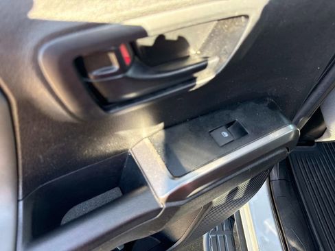 Used 2023 Toyota Tacoma SR5 image 12