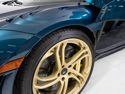 Used 2025 McLaren 750S Spider image 16