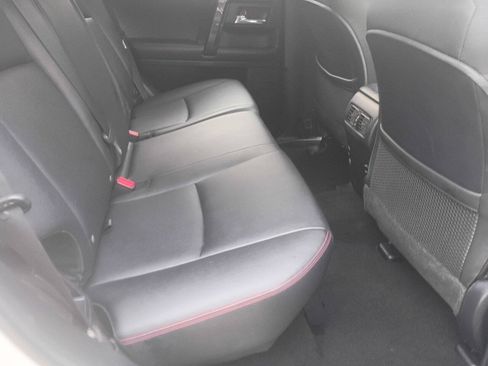 Used 2015 Toyota 4Runner Trail Premium AWD/4WD image 19