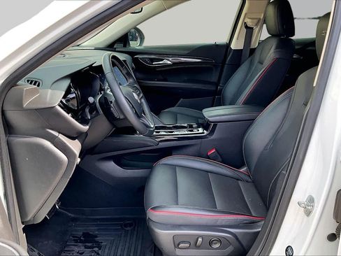 Used 2022 Buick Envision Essence w/ Sport Touring Package FWD image 10