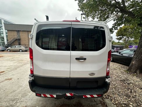 Used 2015 Ford Transit 150 Low Roof image 5
