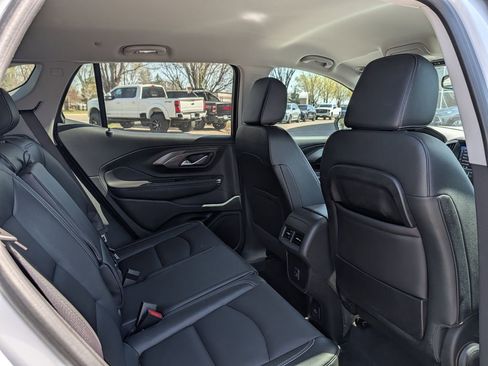 Used 2023 GMC Terrain SLT w/ Tech Package AWD/4WD image 21