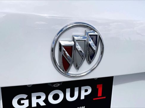 Certified 2023 Buick Envision Essence image 30