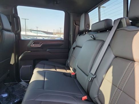 Used 2024 Chevrolet Silverado 2500 High Country w/ High Country Premium Package image 24