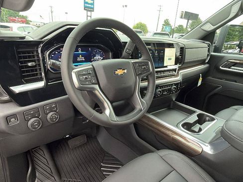 New 2026 Chevrolet Silverado 2500 LT w/ All Star Edition AWD/4WD image 19