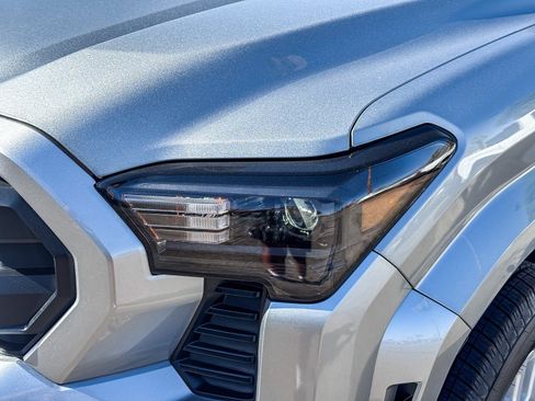 New 2026 Toyota Tacoma SR5 RWD image 9